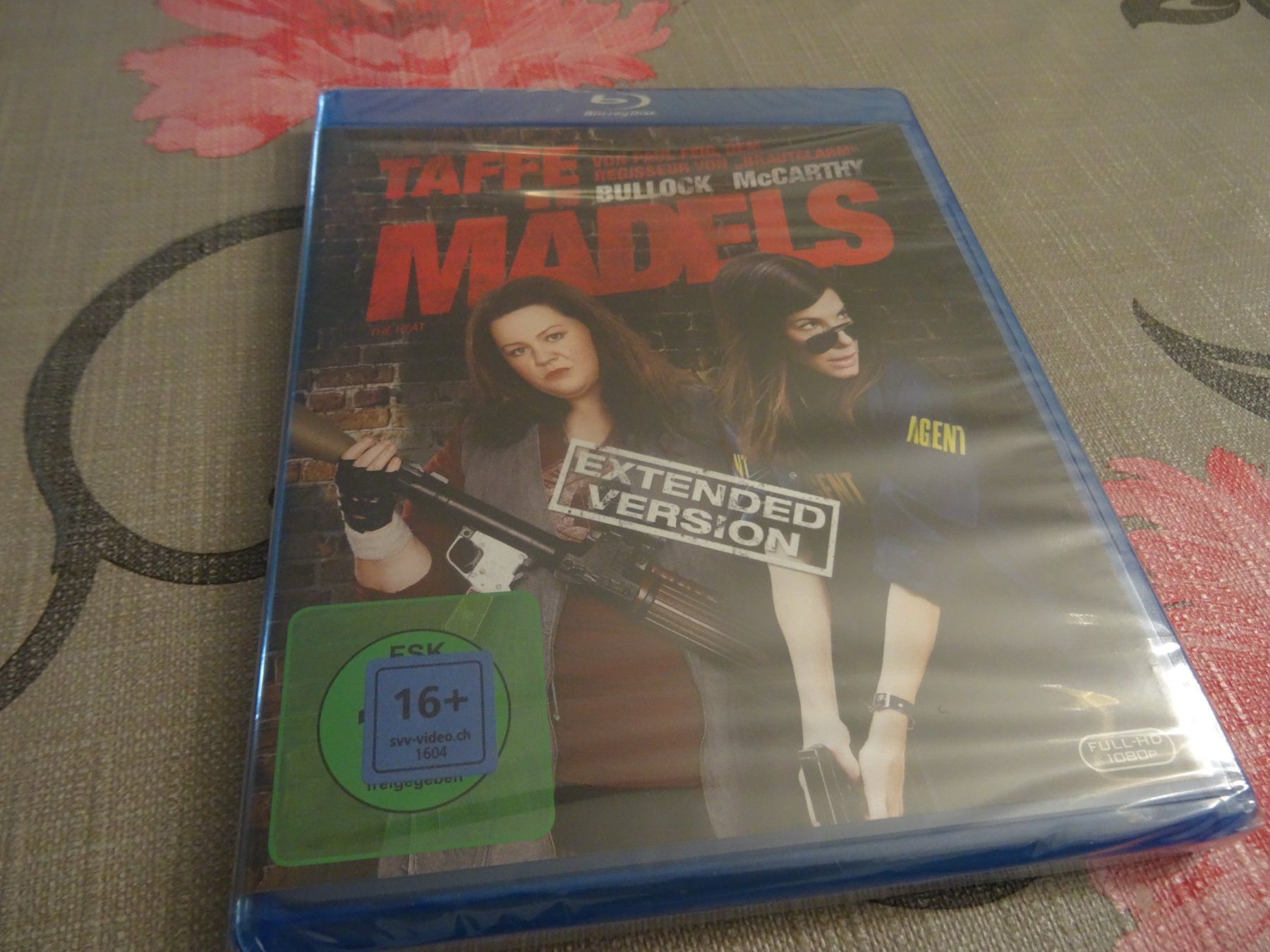 Tutti i DVDs: Taffe Maedels - Extended Version - Blu-Ray - Neu & OVP! – Nuovo e nell'imballaggio originale da Olten venduto da Disc-Verkauf