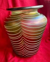 Jugendstil Vase aus irisierendem Glas von L.W.B, ✨17.5cm h.✨