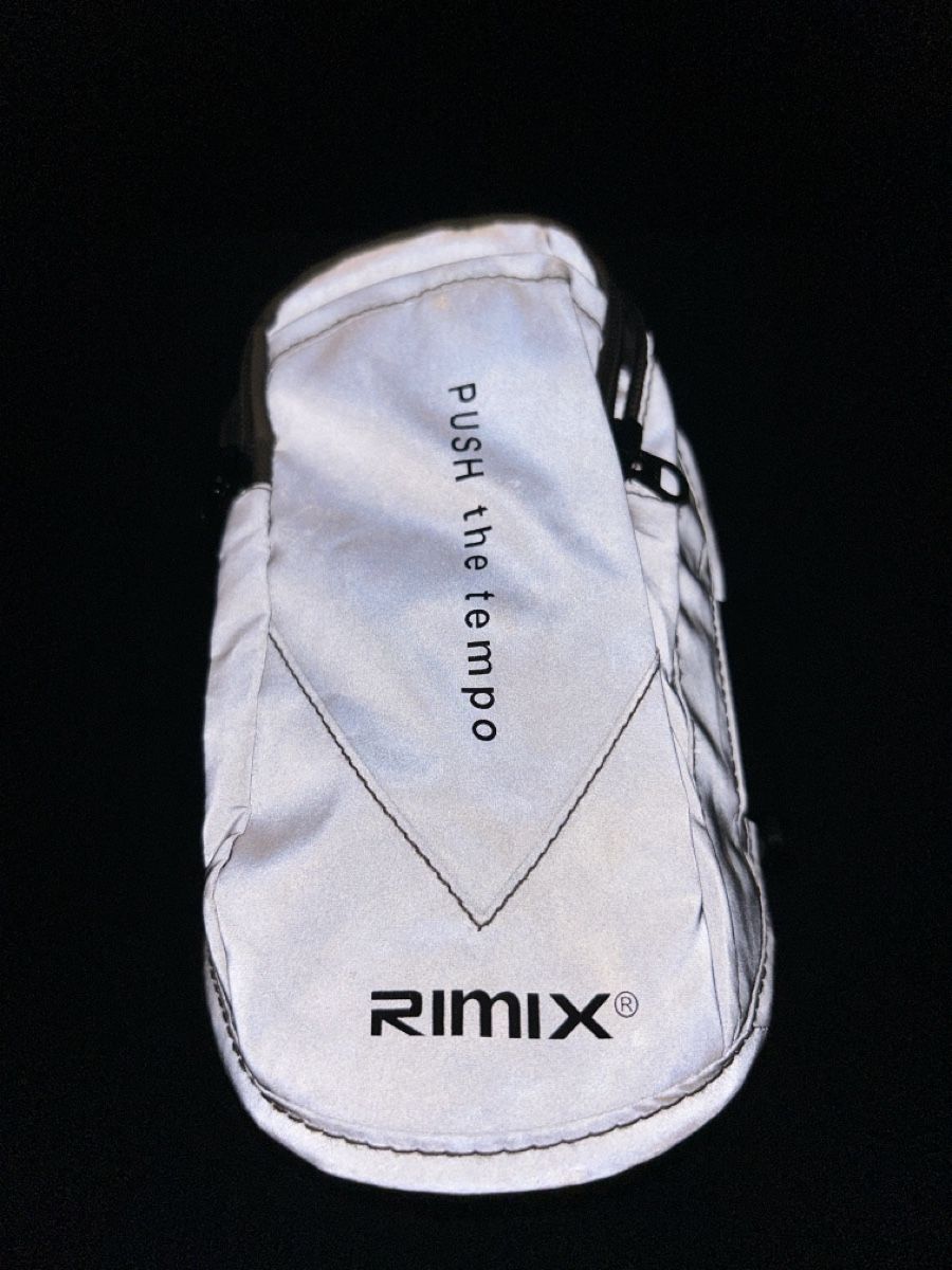 Borse: Running Armbag – Nuovo (secondo la descrizione) da Emmen venduto da shi_l2g8