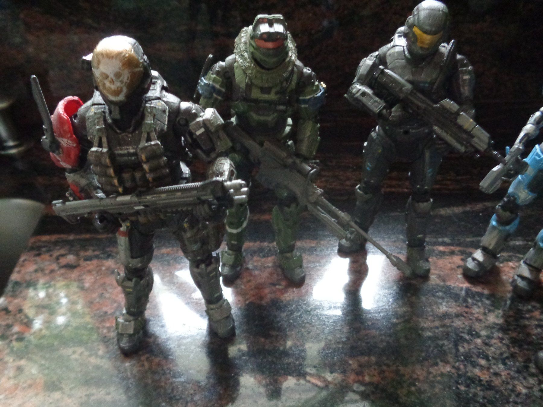 Statuette: HALO Nobel Team – Usato da sargans venduto da Angamar 1