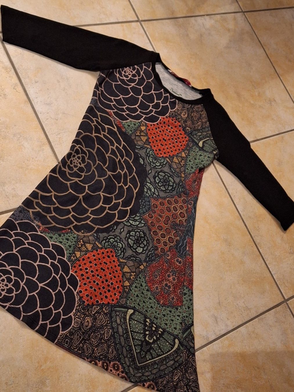 Vestiti: Kleid von Smash – Usato da Rheinfelden venduto da Cleopatra2000