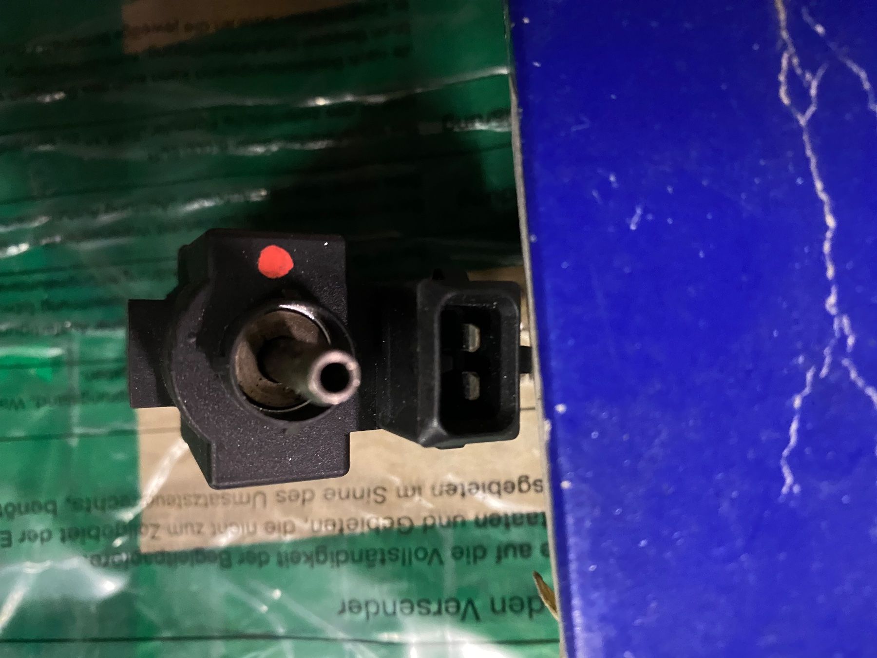 Componenti elettronici: Ladedruckregelventil Magnetventil Volvo – Nuovo e nell'imballaggio originale da St.Gallen venduto da Thomas2797 1