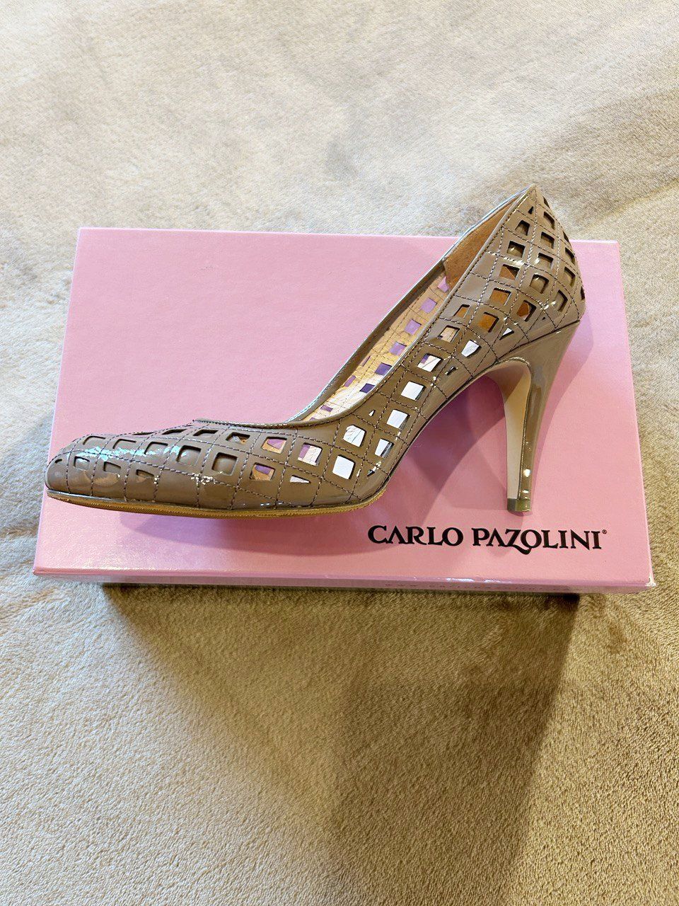 Scarpe da donna: Neuwertige Pumps_Echtleder_Gr.40 – Nuovo (secondo la descrizione) da Brugg AG venduto da IliaB 4