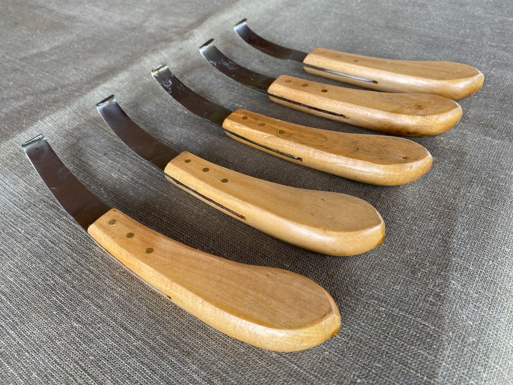 Carrozze: 5 Hufmesser / Klauenmesser – Usato da Feldbach venduto da Fea1 2
