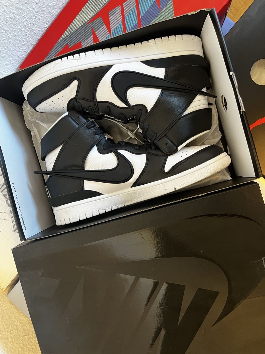 Nike Scarpe da uomo: Nike Dunk AMBUSH, Grösse 42.5 – Nuovo e nell'imballaggio originale da Liebefeld venduto da donetasy