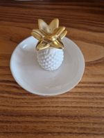 Ananas Dekoration Gold/Weiss, sehr gut erhalten!