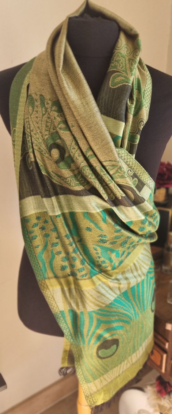 Foulard & Sciarpe: SELECTION SP PRIVEE Pashmina écharpe femme – Usato da Borex venduto da mab_28bf 2