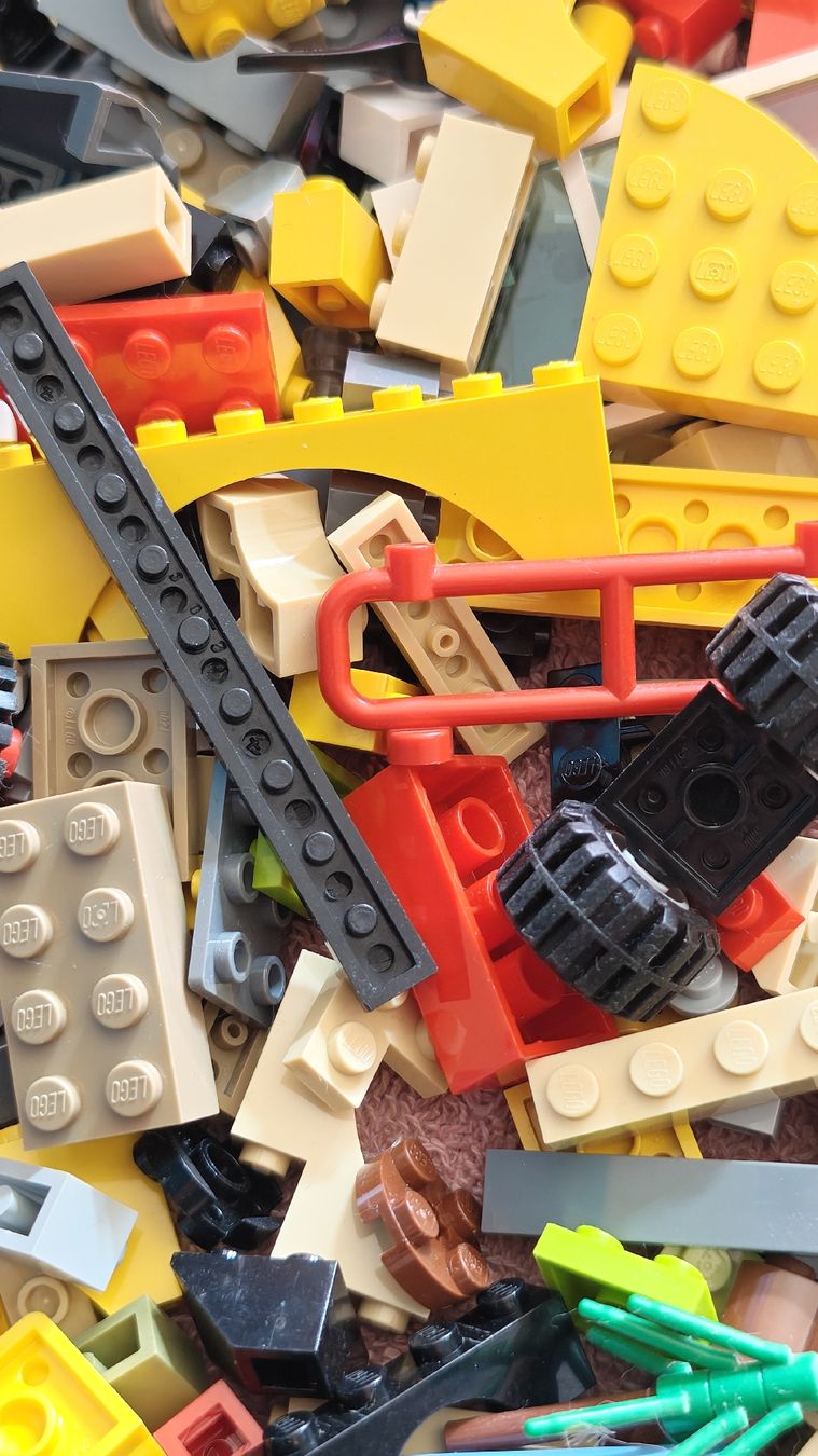 Lego Spielzeuge: Lego Mix ca 1,7 Kilo – Gebraucht aus Effretikon von Superkarin7 6