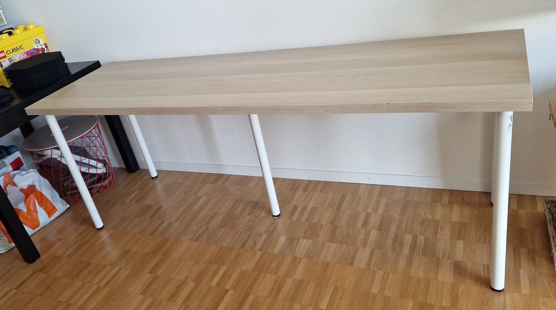 Ikea Scrivanie: Grosser Ikea Tisch – Usato da Aarau venduto da Kolibri303 1