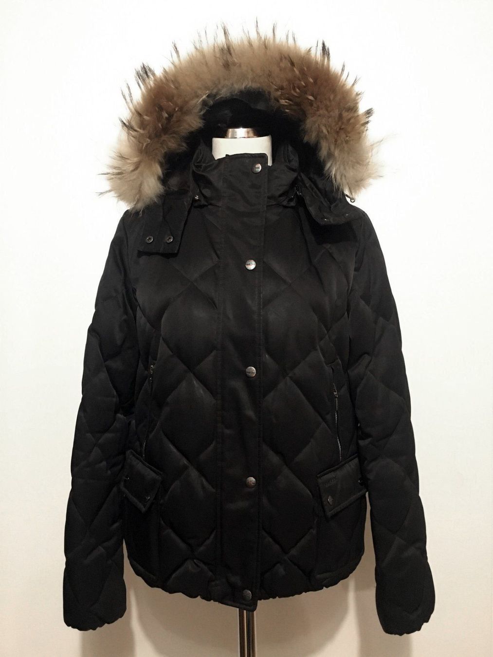 Geox Giacche: Winterjacke Damen Geox mit Echtpelz / M – Usato da Zürich venduto da laudomai