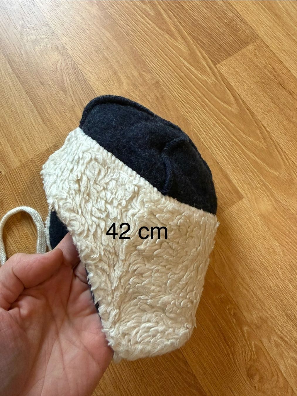 Bonnets & Echarpes: Wollmütze 42 cm – D'occasion à Niedermuhlern par ste_c5h9 1