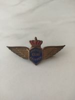 VINTAGE KLM Junior Skipper Royal Dutch Airlines Metal Wings