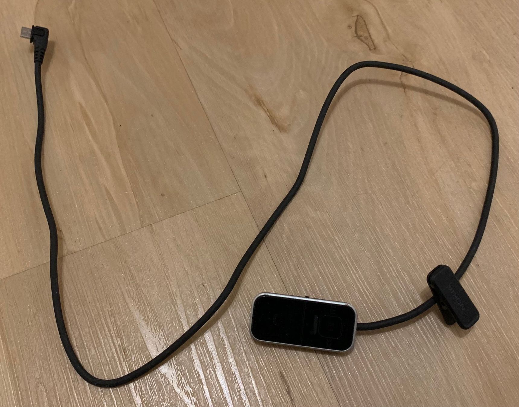 Nokia Cuffie: NOKIA Headset AD-83 – Usato da Bösingen venduto da Mike2058blau