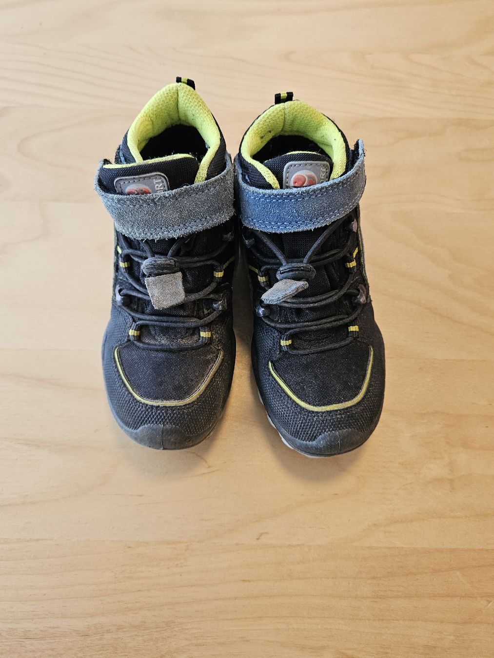Scarpe per ragazzi: Elefanten Trekkingschuhe Gr. 28 – Usato da Arbon venduto da Shniin2