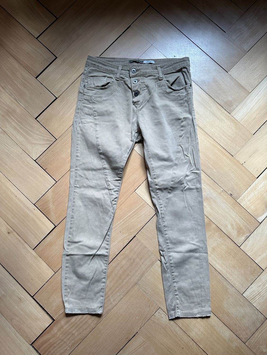 Please Jeans Jeans: PLEASE - Jeanshose braun S – Usato da Zürich venduto da Diazaio