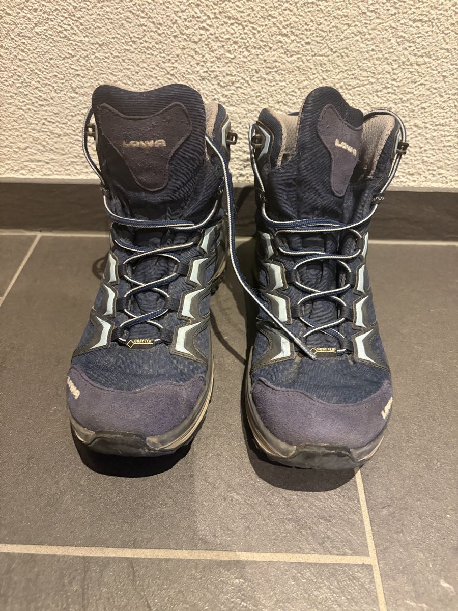 Lowa Herrenschuhe: Wanderschuhe LOWA INNOX GTX Gr. 41 – Gebraucht aus Arth von delphin1979