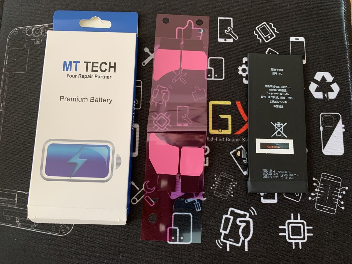 Apple Handys / Smartphones: Akku iPhone 8 – Neu und originalverpackt aus Bremgarten AG von TechfiX 1