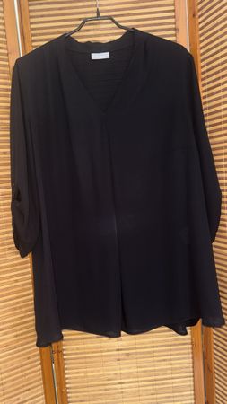 C&A Bluse mit V-Ausschnitt, 50