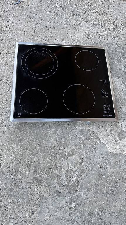 V-Zug Cucine: Kochfeld V-Zug Toptronic – Usato da Künten venduto da buli76 3