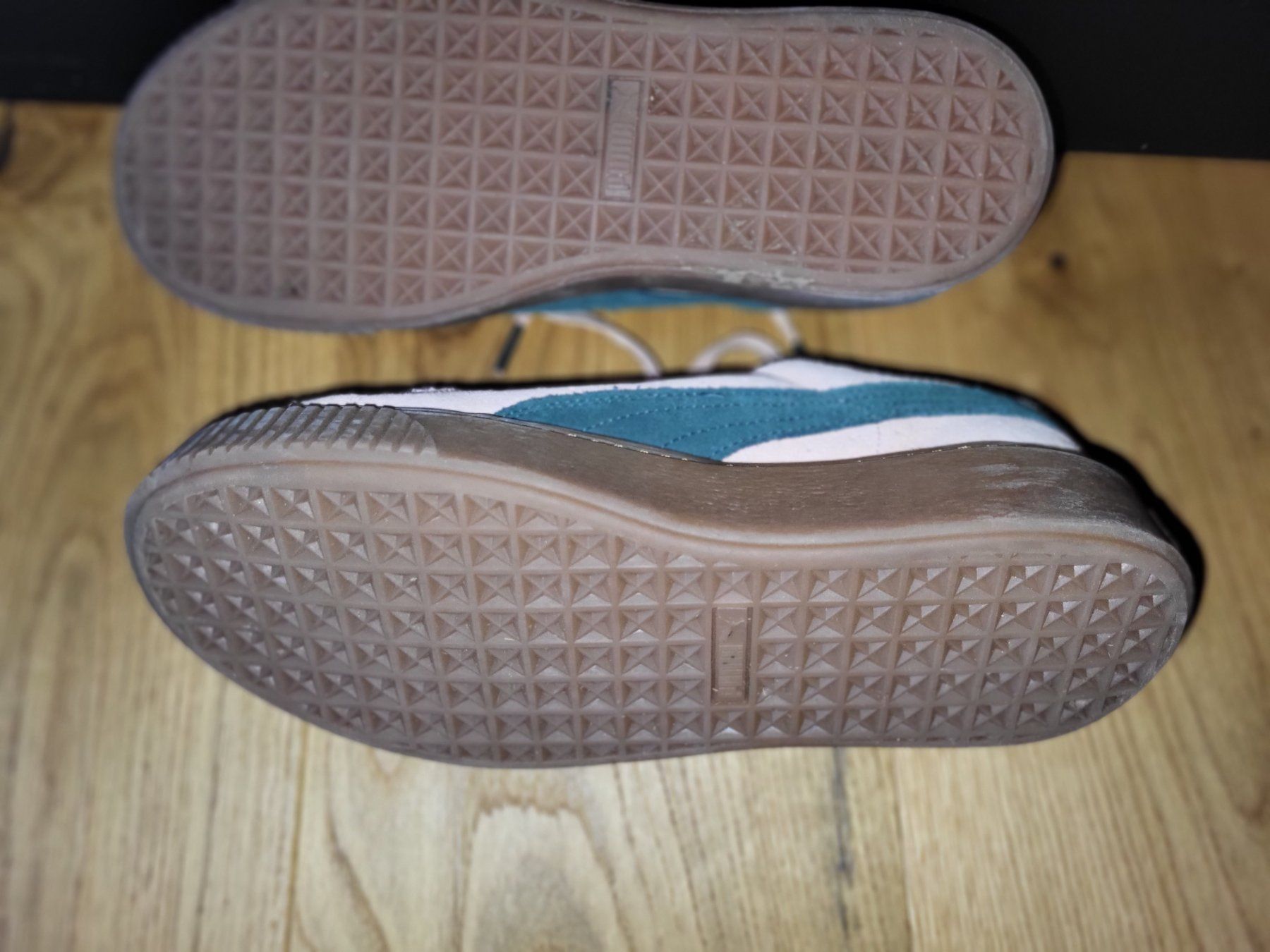 Puma Scarpe da donna: Souliers Sneakers Puma taille 41 – Nuovo (secondo la descrizione) da Courroux venduto da Belleange 2