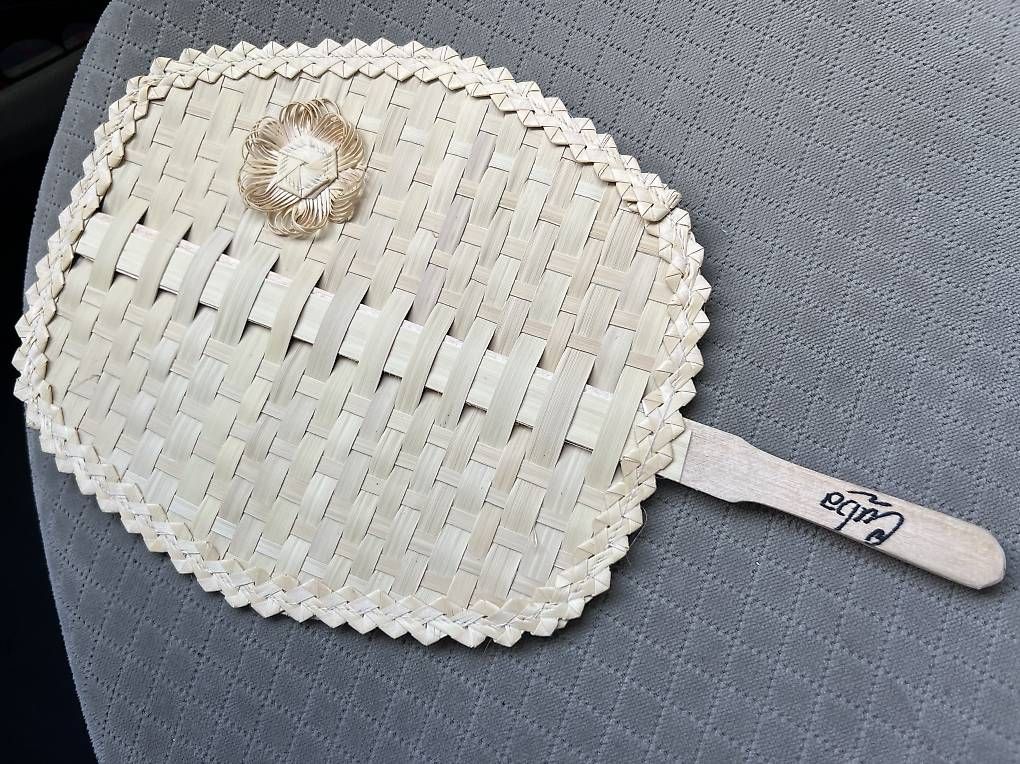 Tutte le decorazioni: Fächer Cuba aus Kuba Original vintage – Usato da Belp venduto da Lalaisland