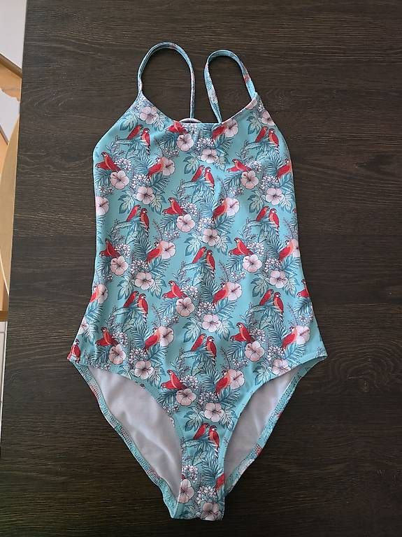 Costumi da bagno & Bikini: Costumi bambina 9 - 10 anni – Usato da Vacallo venduto da vis_d27n 2