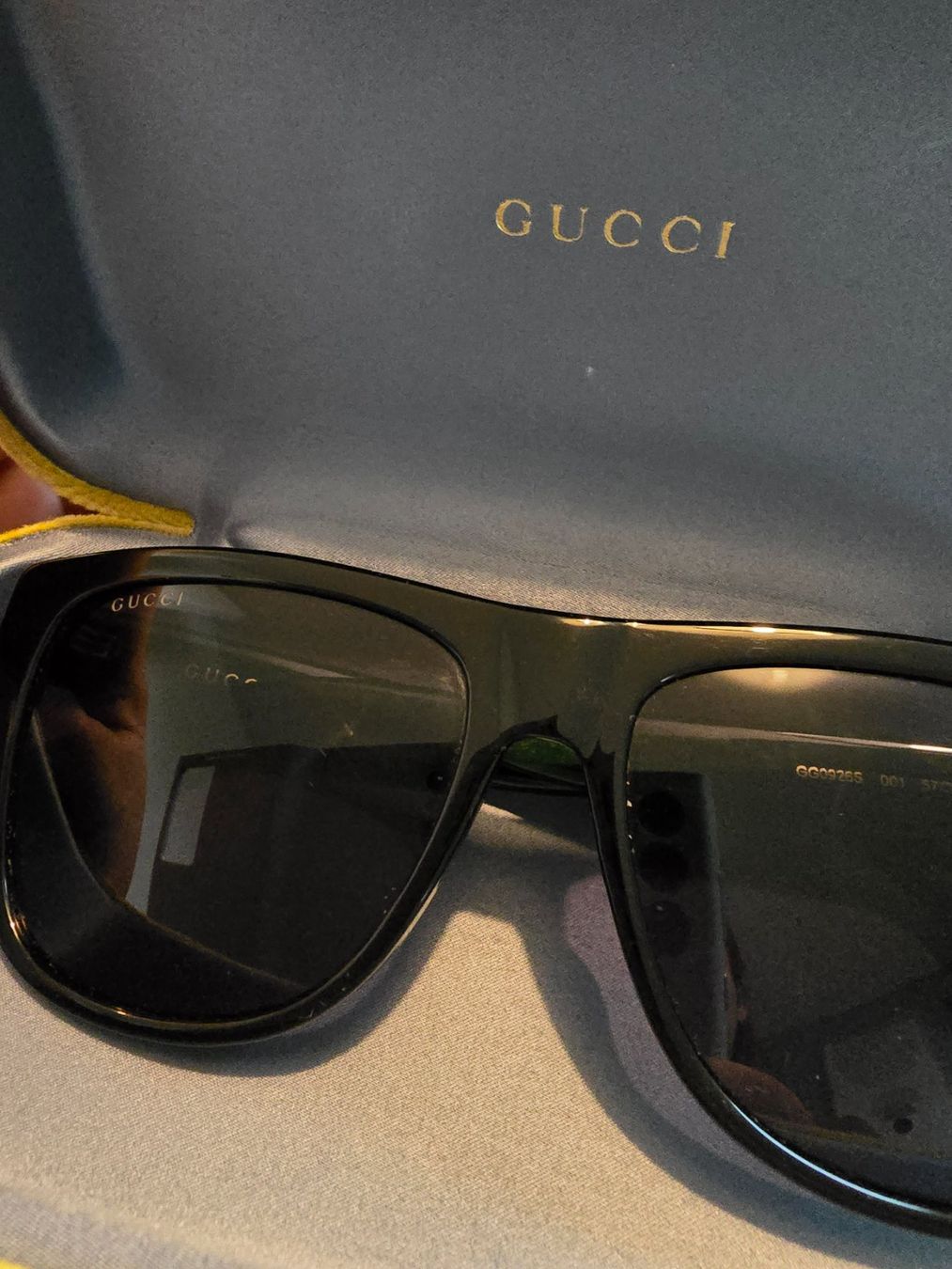 Gucci Occhiali & Lenti: Gucci Sonnenbrille Schwarz – Usato da Gommiswald venduto da foundandreloved 3