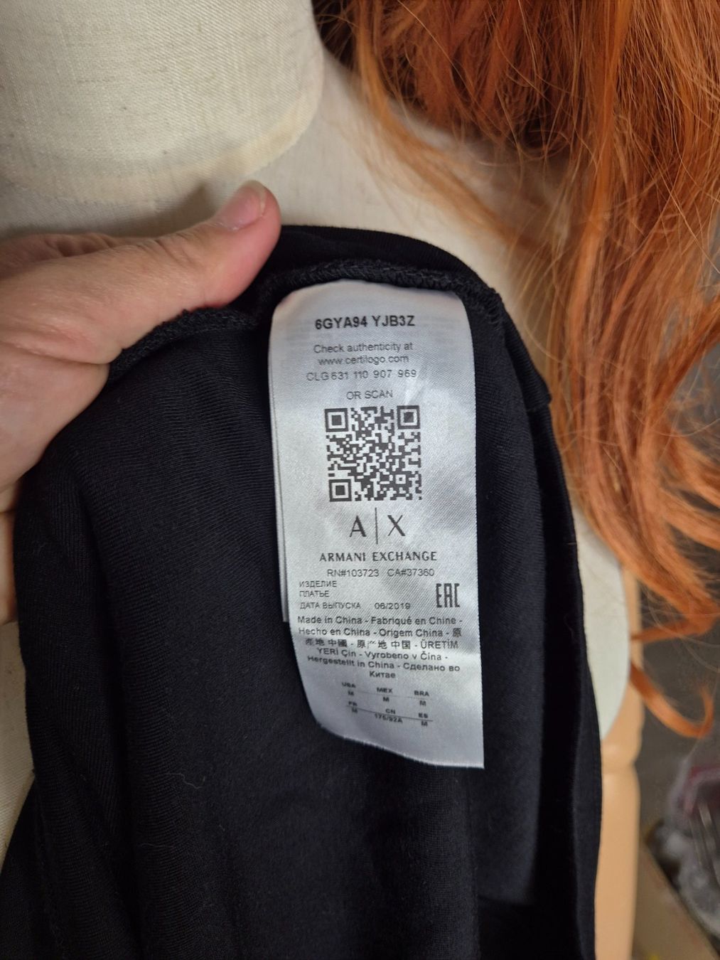 Armani Kleider: Kleines schwarzes Kleid von Armani Exchange – Gebraucht aus Leissigen von ali_k9v8 7