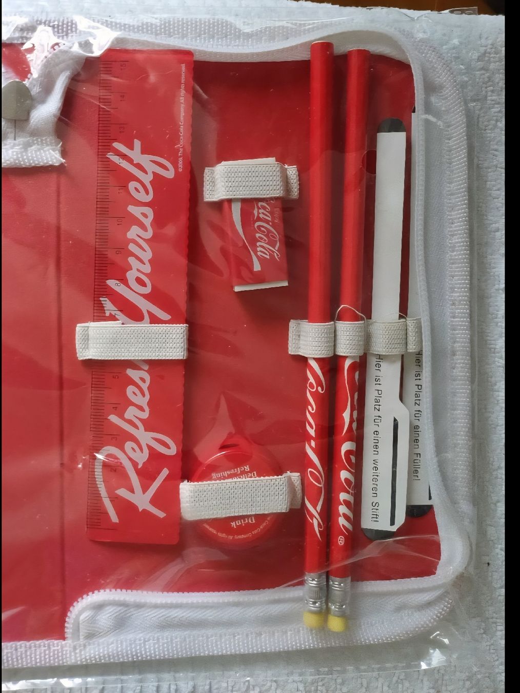 Astucci : Coca Cola Schuletui – Nuovo e nell'imballaggio originale da Luzern venduto da Luzern_Energy 1