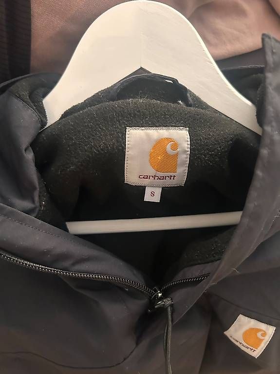 Carhartt Jacken: Carhartt Nimbus Jacke – Gebraucht aus Schlieren von sheila000 2