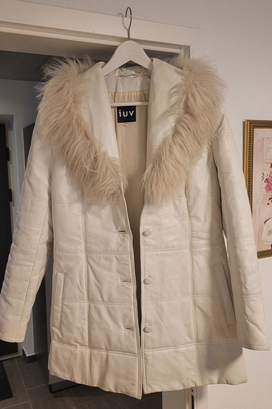 Jacken: Lederjacke mit Pelzkragen, Gr. 40 – Gebraucht aus Kirchberg BE von caki-coki2017