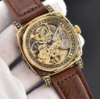 Automatikuhr im Retro-Stil mit Lederarmband