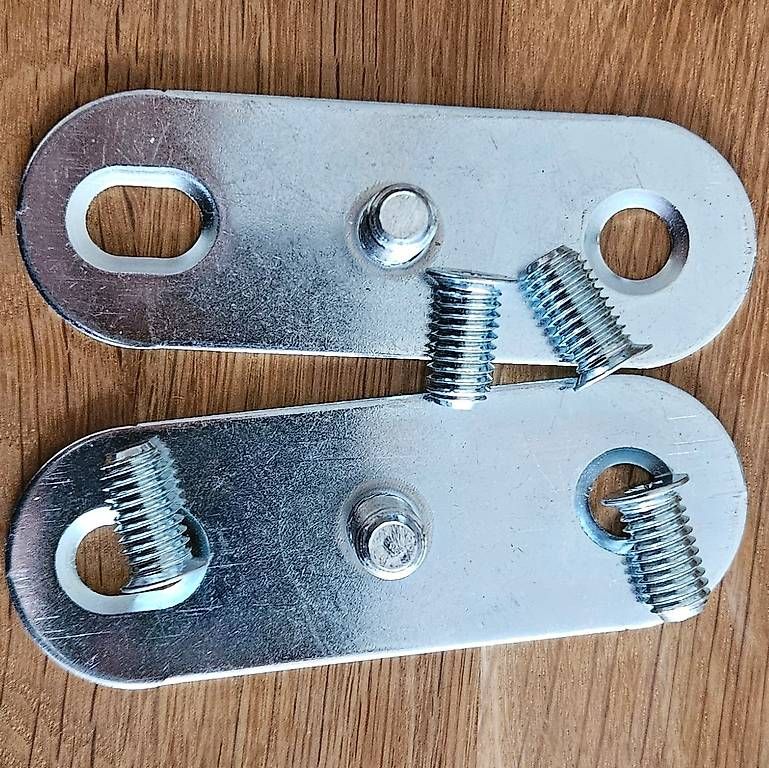 Supporti a parete: IKEA STUBBARP Montage Bein Halterungen – Usato da Rudolfstetten venduto da sho_6z79