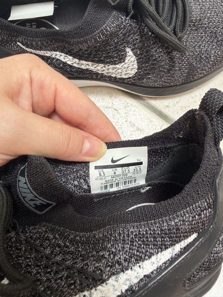 Nike Chaussures femmes: Nike Flyknit Racer T37.5 – Neuf (Voir description) à Biel/Bienne par lisalrh 5