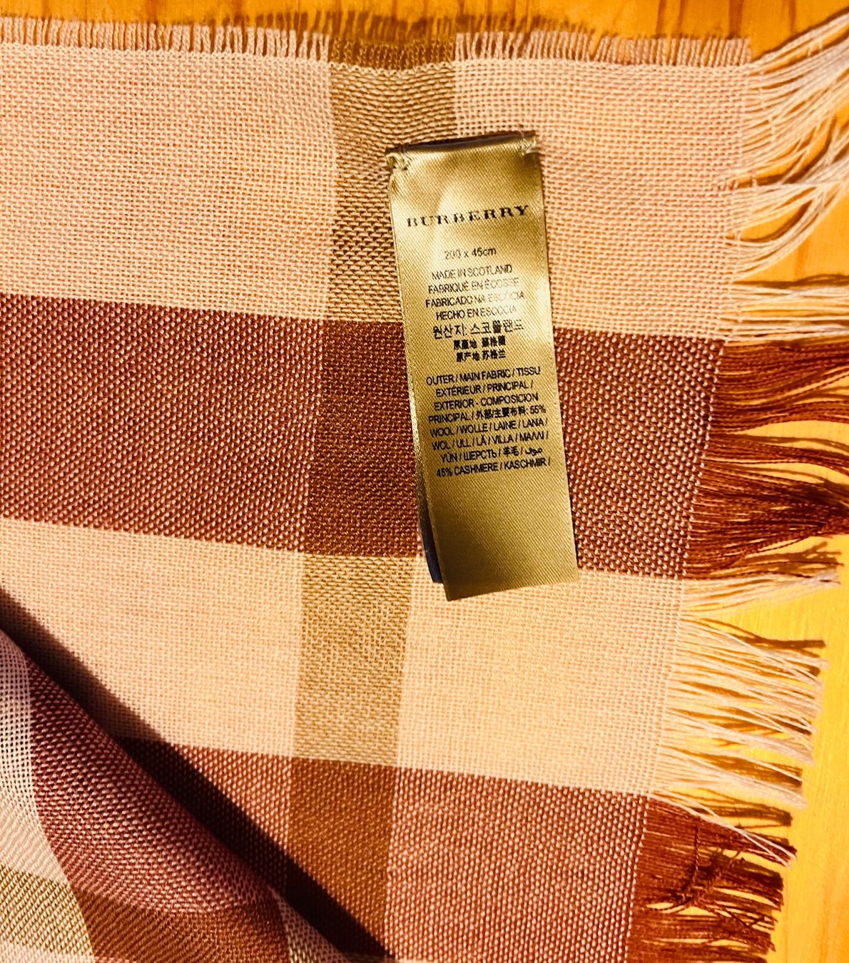 Burberry Foulards & écharpes: Écharpe Burberry – Neuf (Voir description) à Brüttisellen par sharon68 2