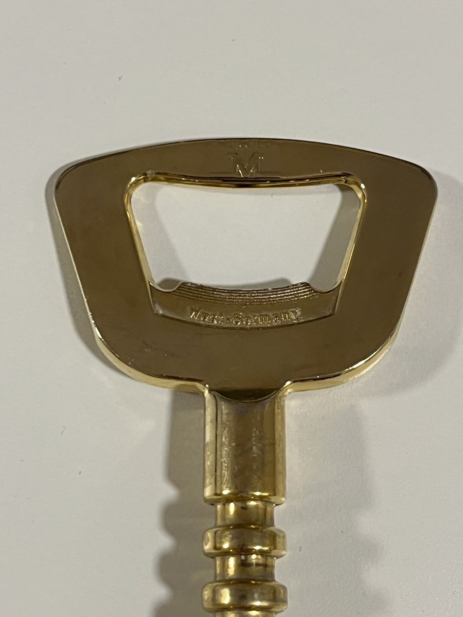 Apribottiglie & Tappi per chiusura: Korkenzieher goldfarben – Usato da Frauenfeld venduto da heyLani 3