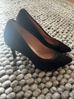 Schwarze Wildleder Pumps von Tamaris, Grösse 37.5