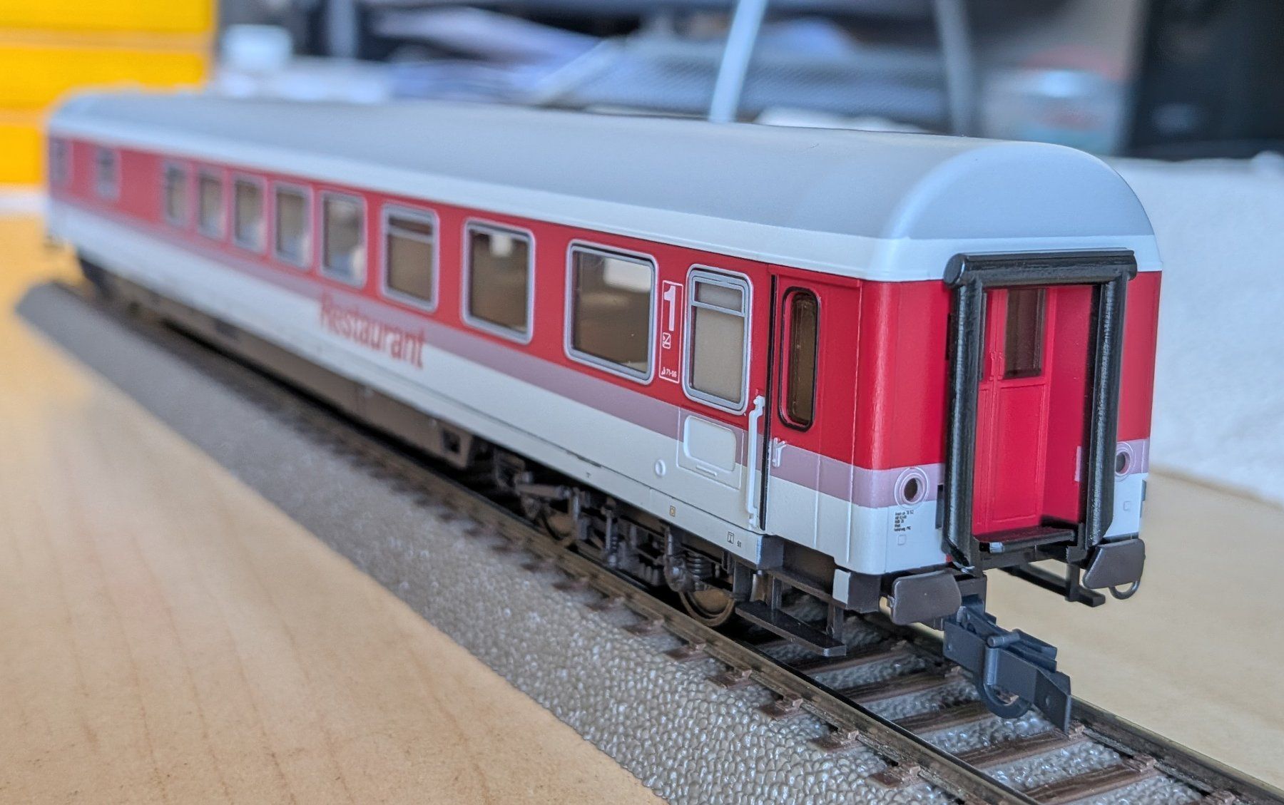 Roco Trains électriques: Roco 45255 Halbspeisewagen DB Armz 218 – D'occasion à Münsingen par Rufer34 3