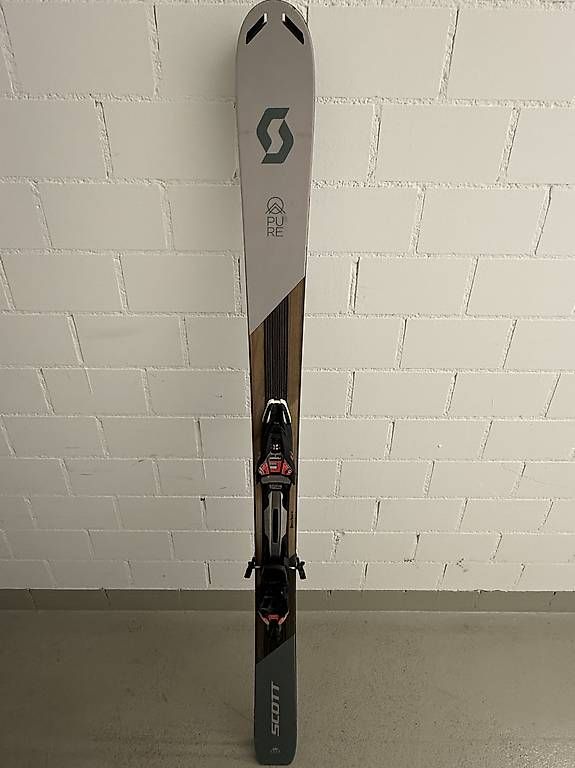 Skis: Scott Pure 98 – Gebraucht aus Luzern von noa_5vrr