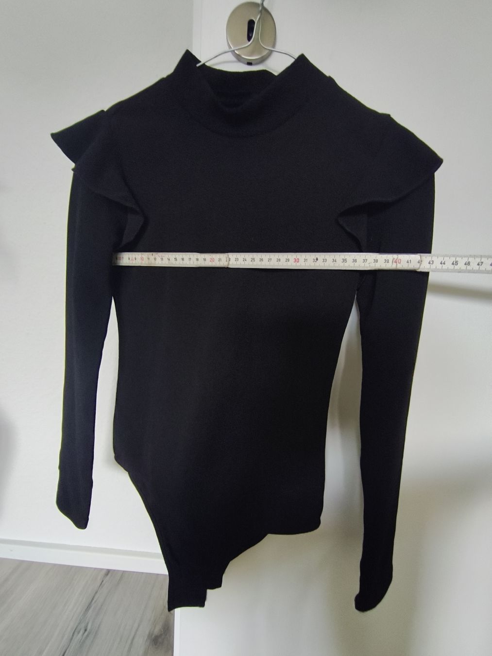 Shein Top: Bodysuite donna shein – Usato da Bioggio venduto da OresteIronix 1