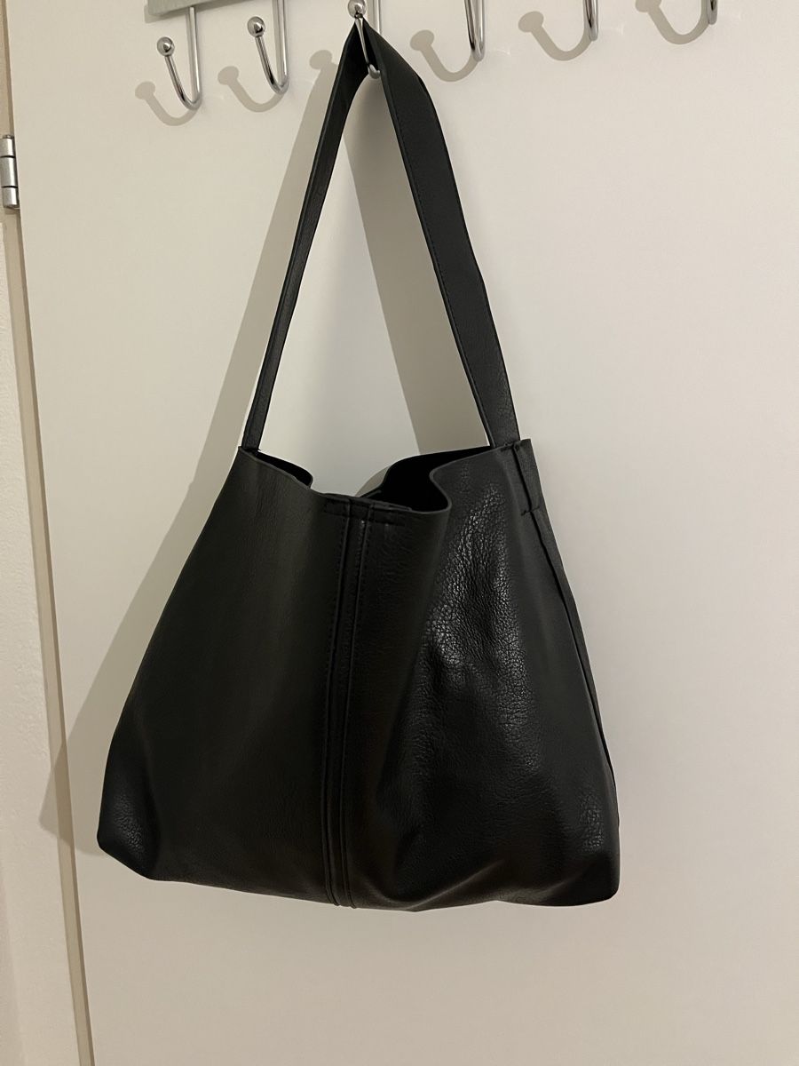 Borse da donna: Tasche Lederimitat schwarz – Usato da Aarau Rohr venduto da Sara039