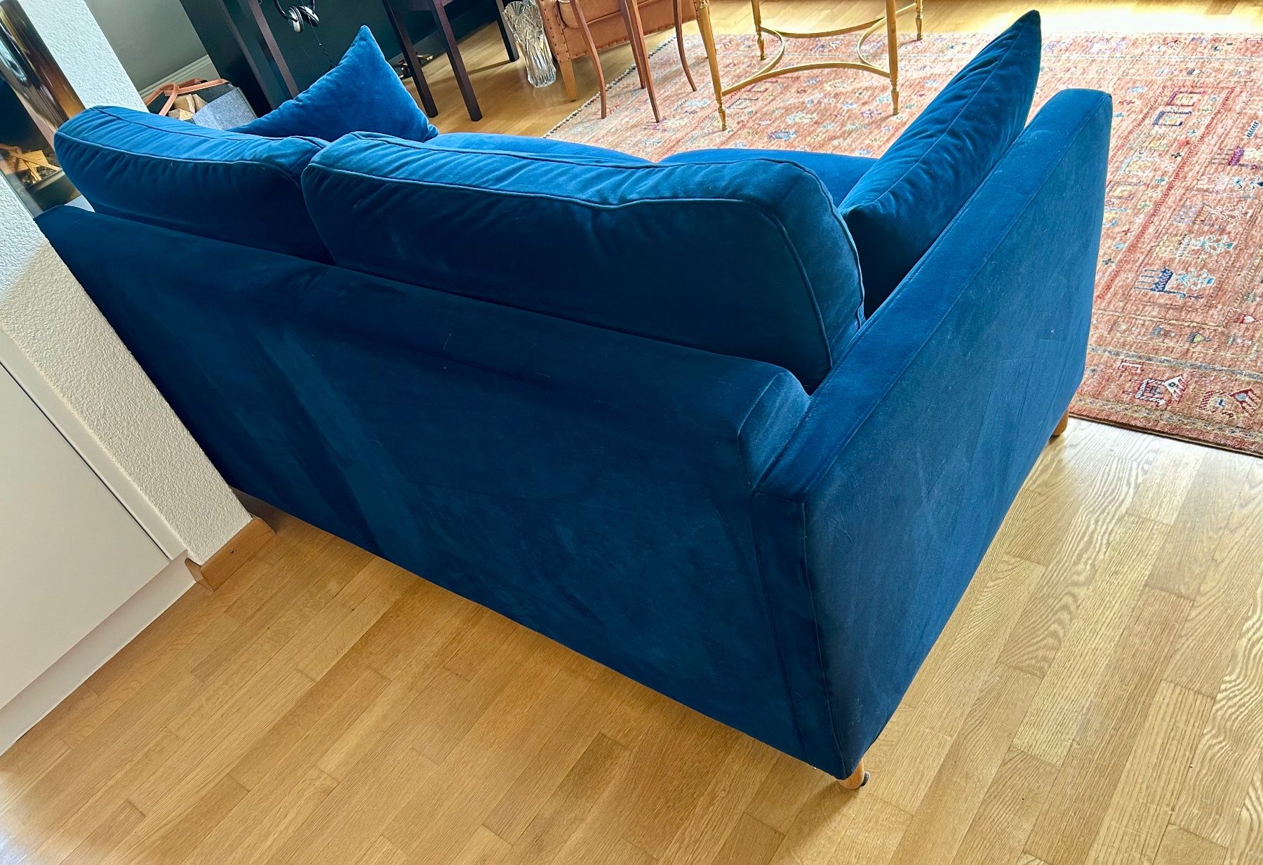 Maisons du monde Sofas: Canapé-lit en velours bleu nuit – Gebraucht aus Zürich von Kavaga 7