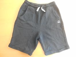 Schwarze Baumwollshort von Benetton Gr. 170