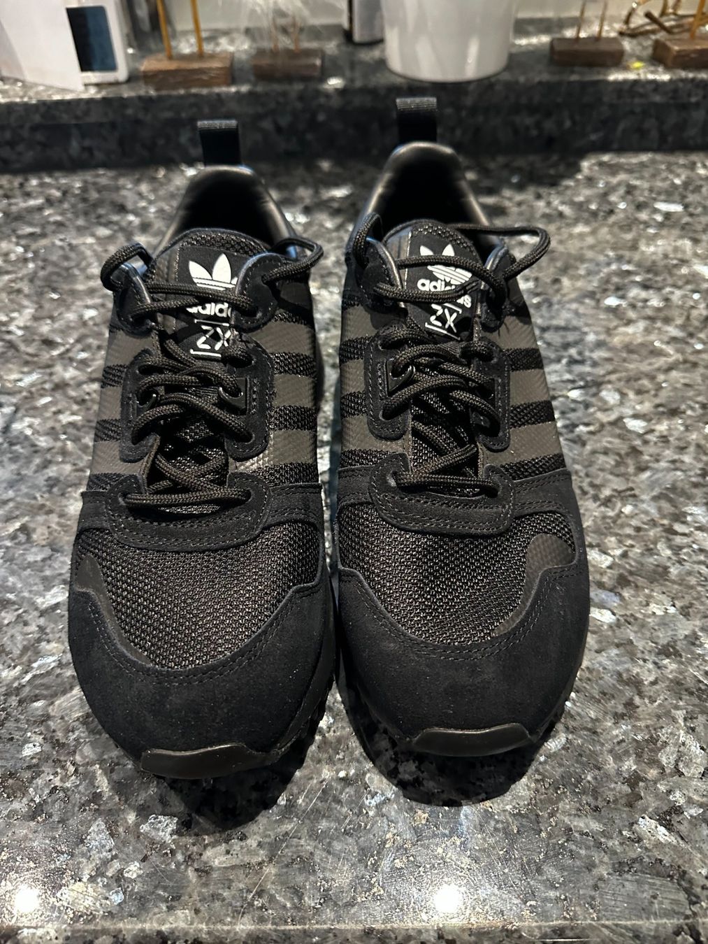 Scarpe da uomo: Adidas Herren Sneaker – Usato da Birmensdorf ZH venduto da Broesli
