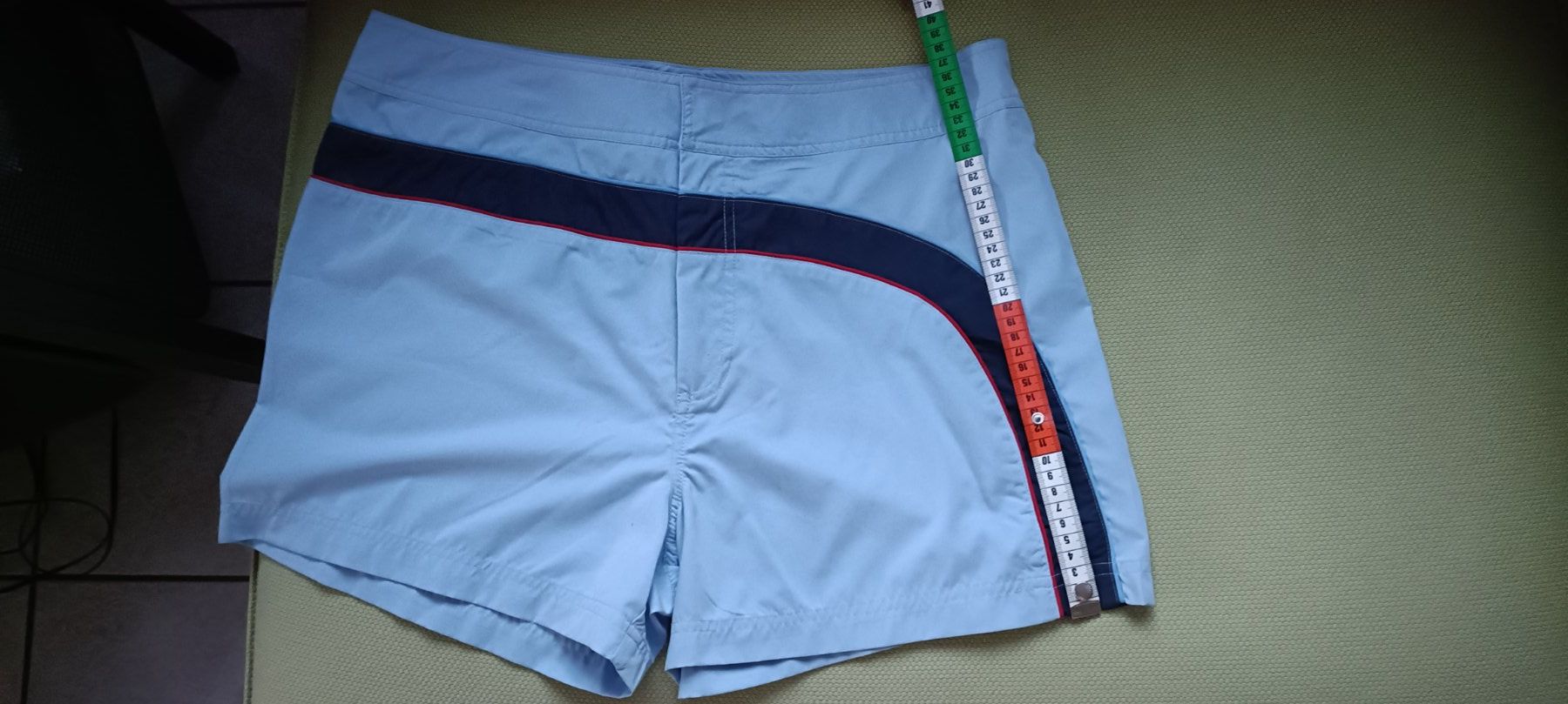 Costumi da bagno: neuer Mann Badeanzug Gr. L – Nuovo e nell'imballaggio originale da Porza venduto da tbch 6