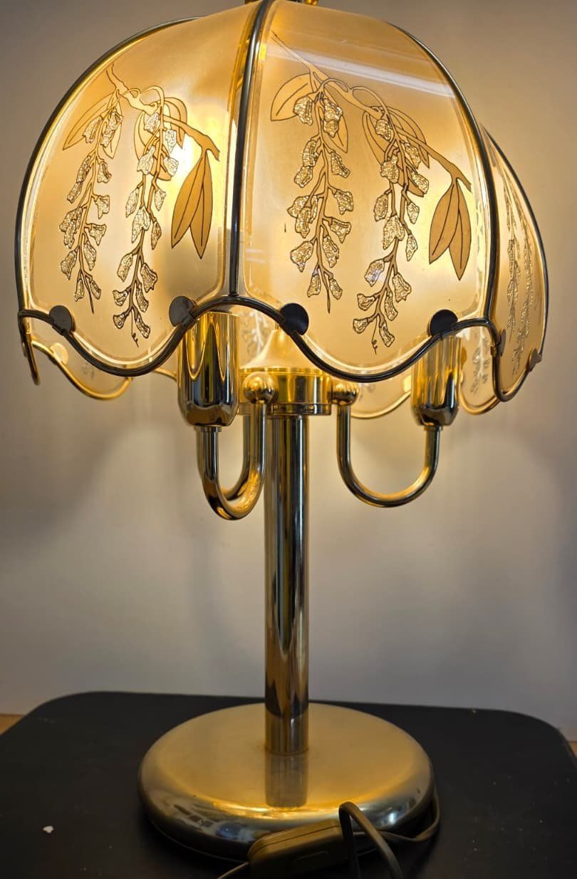 Lampade: Vintage Tischlampe Messing & Glas mit Blumenmuster – Usato da Flums venduto da Flumsantik 2