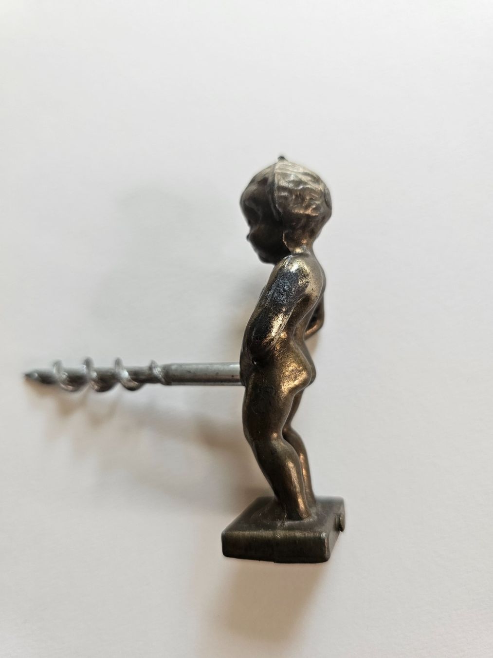 Flaschenöffner & -verschlüsse: Flaschenöffner, Korkenzieher Junge Figur – Gebraucht aus Zürich von MaisonBelleCachet 1