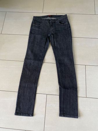 Damenjeans NEU von H und M