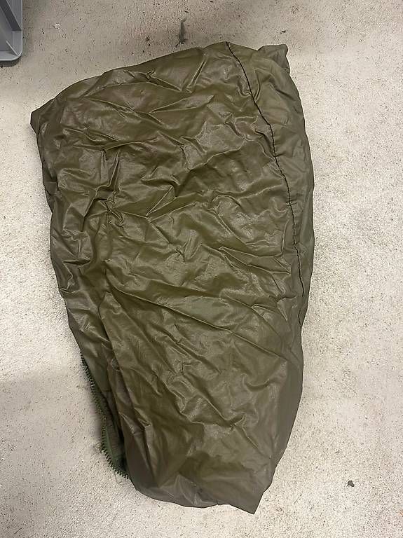 Schweizer Armee Sacchi a pelo: Militärschlafsack mit Hülle – Usato da Goldach venduto da Fox_Man 3