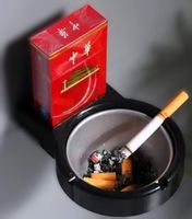 🚬 Eleganter Wandaschenbecher für stilvolle Rauchpausen 🖤